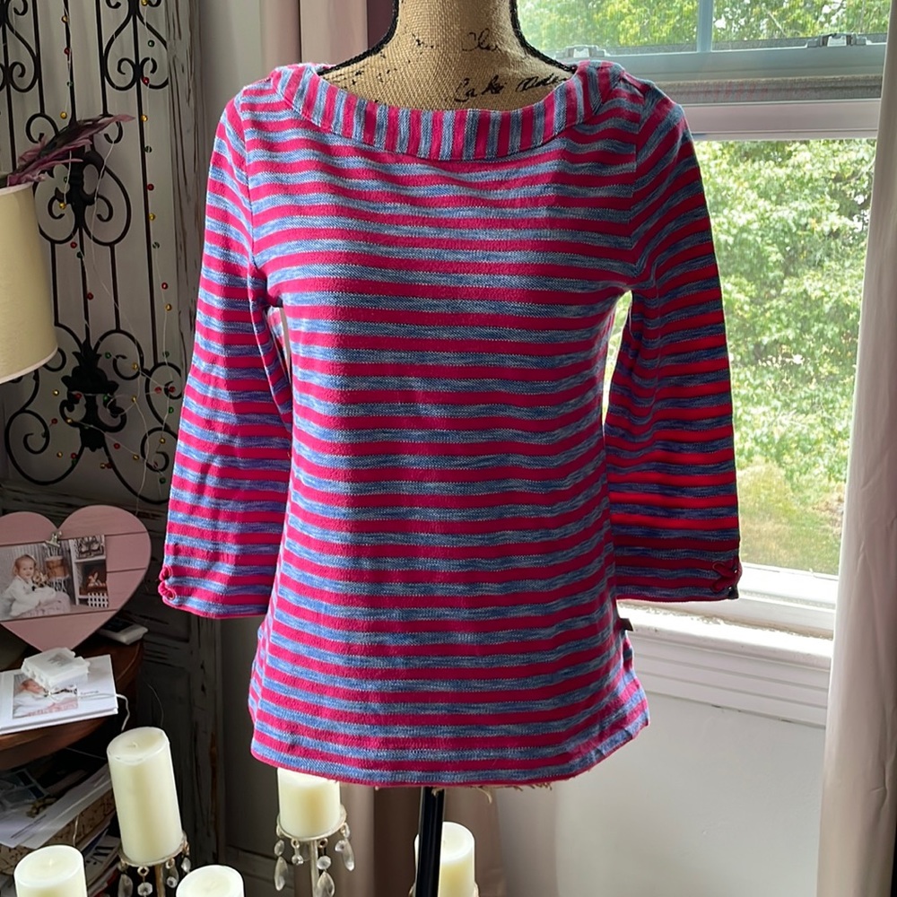 Cute top ( bag B)